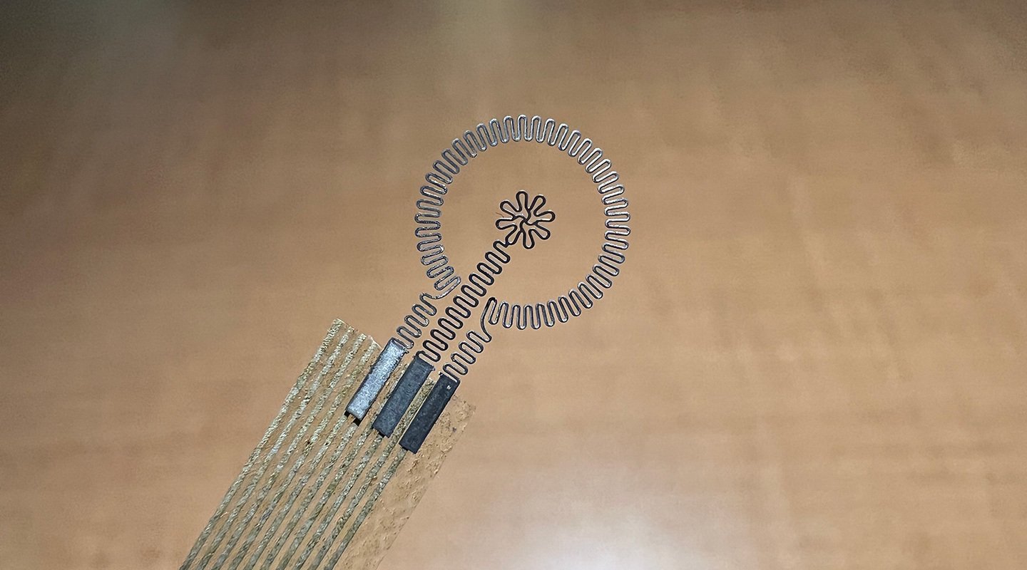 Yaralarning bitishini 30 foizga tezlashtiradigan elektroplaster yaratildi