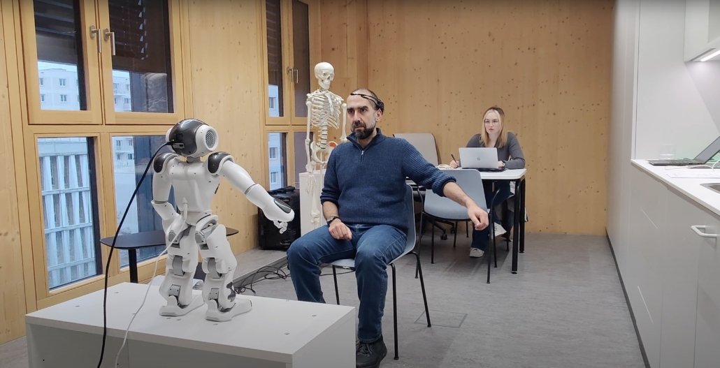 Insult bo‘lgan bemorlarga yordam beruvchi robot ishlab chiqildi