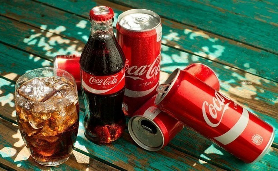 Coca-Cola tarkibida kamida 6 xil turdagi plastik aniqlandi