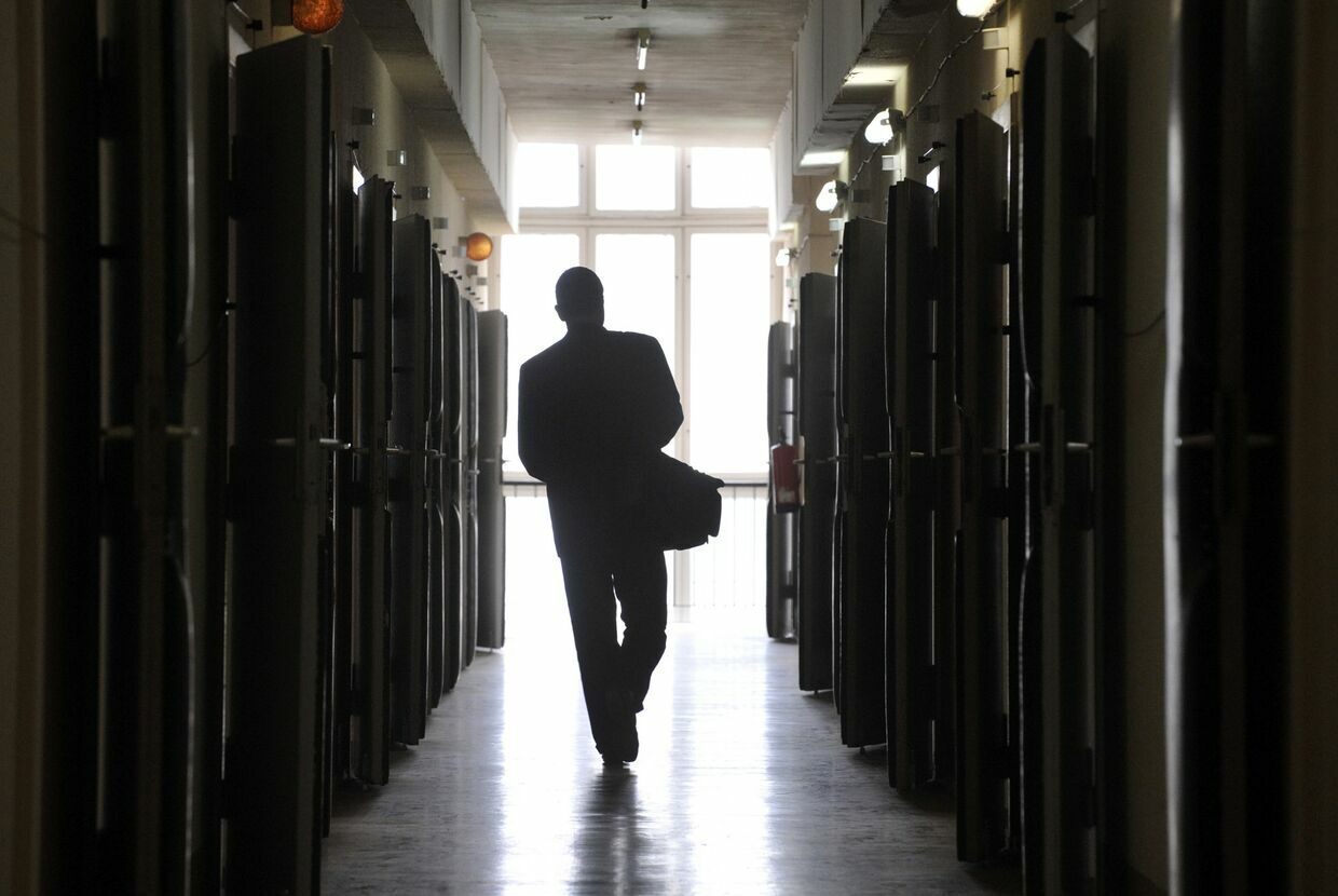 Migrantlarga tazyiq: Rossiyadagi o‘zbeklar 4 kun davomida hibsda saqlandi