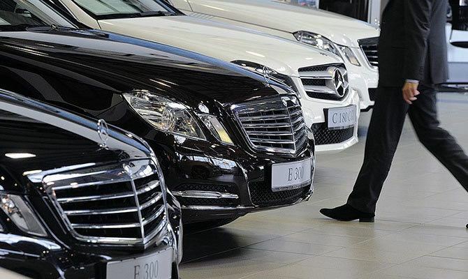 O‘zbekistonda avtomobil importi rekord darajada kamaydi